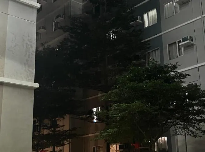 Too In * Manila