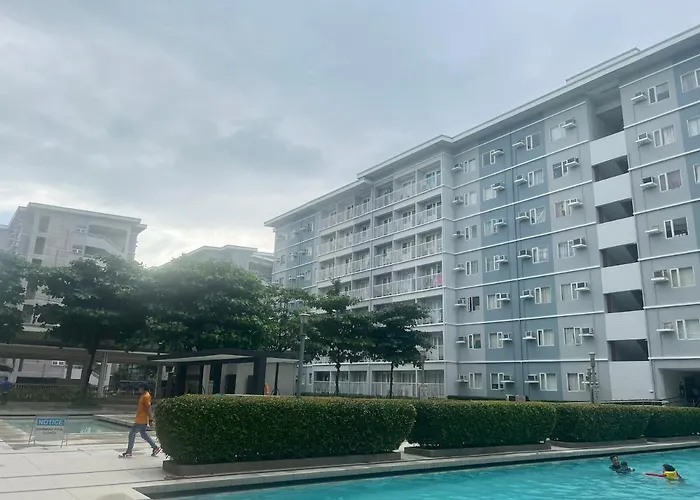Too In Manila